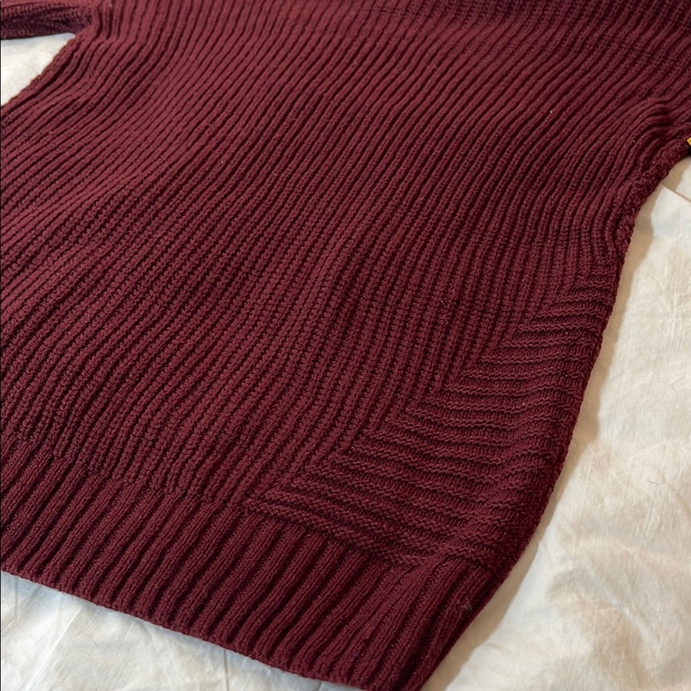 Arizona Jean Company Women's Burgundy Cable Knit Sweater Size Medium - Picture 7 of 7